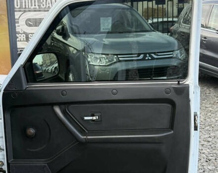 Белый ВАЗ 21214, объемом двигателя 1.7 л и пробегом 113 тыс. км за 4999 $, фото 33 на Automoto.ua