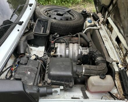 Белый ВАЗ 21214, объемом двигателя 1.7 л и пробегом 270 тыс. км за 4799 $, фото 11 на Automoto.ua