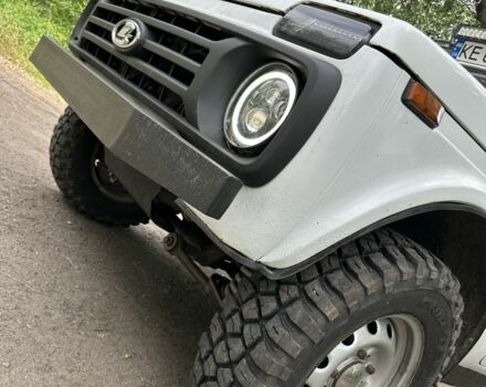 Белый ВАЗ 21214, объемом двигателя 1.7 л и пробегом 270 тыс. км за 4799 $, фото 13 на Automoto.ua