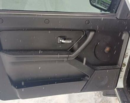 Белый ВАЗ 21214, объемом двигателя 1.69 л и пробегом 113 тыс. км за 4999 $, фото 2 на Automoto.ua