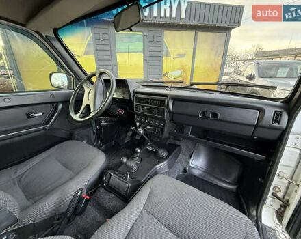 Белый ВАЗ 21214, объемом двигателя 1.7 л и пробегом 113 тыс. км за 4999 $, фото 30 на Automoto.ua