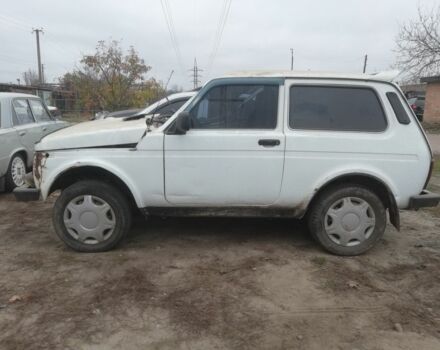 Белый ВАЗ 21214, объемом двигателя 1.7 л и пробегом 120 тыс. км за 1600 $, фото 7 на Automoto.ua