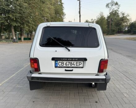 Белый ВАЗ 21214, объемом двигателя 1.7 л и пробегом 200 тыс. км за 4200 $, фото 4 на Automoto.ua