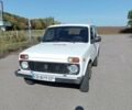 Белый ВАЗ 21214, объемом двигателя 1.69 л и пробегом 217 тыс. км за 4200 $, фото 5 на Automoto.ua