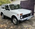 Белый ВАЗ 21214, объемом двигателя 1.7 л и пробегом 200 тыс. км за 3900 $, фото 3 на Automoto.ua