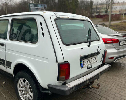 Білий ВАЗ 21214, об'ємом двигуна 1.7 л та пробігом 98 тис. км за 4500 $, фото 2 на Automoto.ua