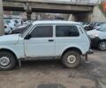 Белый ВАЗ 21214, объемом двигателя 1.69 л и пробегом 100 тыс. км за 3800 $, фото 2 на Automoto.ua