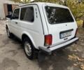 Белый ВАЗ 21214, объемом двигателя 1.7 л и пробегом 200 тыс. км за 3900 $, фото 5 на Automoto.ua
