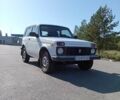 Белый ВАЗ 21214, объемом двигателя 1.69 л и пробегом 217 тыс. км за 4200 $, фото 25 на Automoto.ua