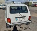 Белый ВАЗ 21214, объемом двигателя 1.69 л и пробегом 190 тыс. км за 3500 $, фото 2 на Automoto.ua