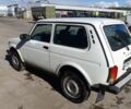 Белый ВАЗ 21214, объемом двигателя 1.69 л и пробегом 190 тыс. км за 3500 $, фото 1 на Automoto.ua