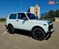 Белый ВАЗ 21214, объемом двигателя 1.69 л и пробегом 43 тыс. км за 7700 $, фото 2 на Automoto.ua