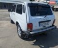 Белый ВАЗ 21214, объемом двигателя 1.69 л и пробегом 110 тыс. км за 7000 $, фото 4 на Automoto.ua