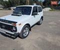 Белый ВАЗ 21214, объемом двигателя 1.69 л и пробегом 110 тыс. км за 7000 $, фото 5 на Automoto.ua