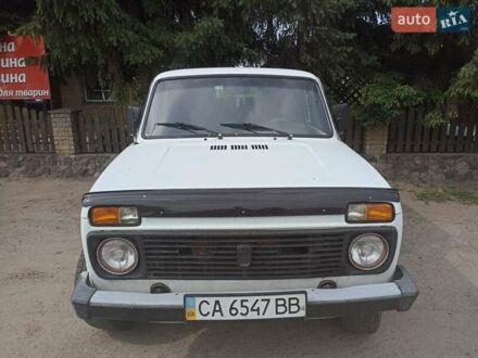 ВАЗ 21214 2005 в Каневе на Automoto.ua Белый ВАЗ 21214, объемом двигателя 1.7 л и пробегом 217 тыс. км за 2400 $, фото 1 на Automoto.ua