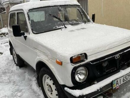 Белый ВАЗ 21214, объемом двигателя 1.6 л и пробегом 200 тыс. км за 2300 $, фото 1 на Automoto.ua