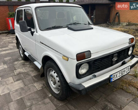 Білий ВАЗ 21214, об'ємом двигуна 1.7 л та пробігом 200 тис. км за 3200 $, фото 1 на Automoto.ua