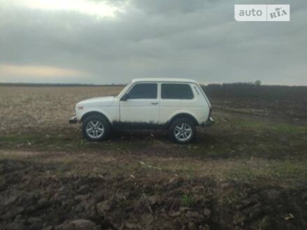 Белый ВАЗ 21214, объемом двигателя 0 л и пробегом 170 тыс. км за 1600 $, фото 1 на Automoto.ua