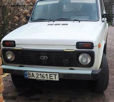 ВАЗ 21214 2008 в Виннице на Automoto.ua Белый ВАЗ 21214, объемом двигателя 1.7 л и пробегом 147 тыс. км за 2700 $, фото 1 на Automoto.ua