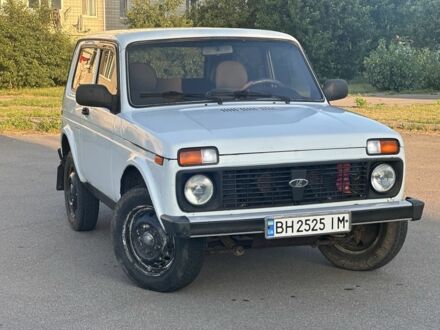 ВАЗ 21214 2012 в Богуславе на Automoto.ua Белый ВАЗ 21214, объемом двигателя 1.7 л и пробегом 111 тыс. км за 2999 $, фото 1 на Automoto.ua