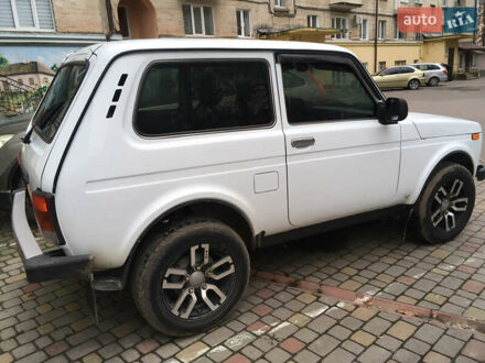 ВАЗ 21214 2014 у Тернополі на Automoto.ua Білий ВАЗ 21214, об'ємом двигуна 1.69 л та пробігом 112 тис. км за 5500 $, фото 1 на Automoto.ua