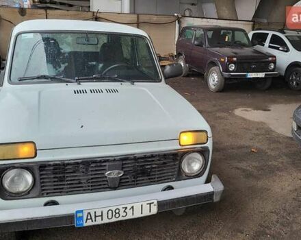 Білий ВАЗ 21214, об'ємом двигуна 1.69 л та пробігом 200 тис. км за 3900 $, фото 1 на Automoto.ua