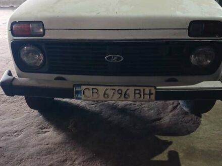 ВАЗ 21214 2015 у Чернігові на Automoto.ua Білий ВАЗ 21214, об'ємом двигуна 1.69 л та пробігом 207 тис. км за 2600 $, фото 1 на Automoto.ua