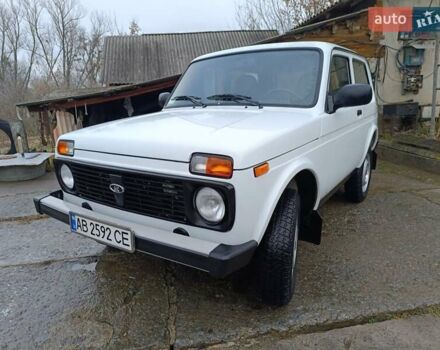 Білий ВАЗ 21214, об'ємом двигуна 1.7 л та пробігом 11 тис. км за 8500 $, фото 1 на Automoto.ua
