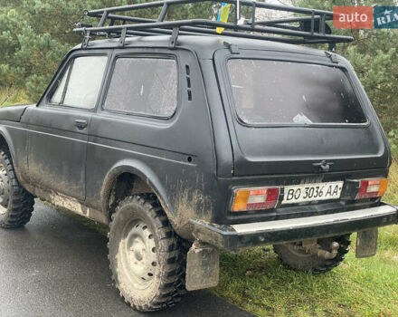 Черный ВАЗ 21214, объемом двигателя 0 л и пробегом 380 тыс. км за 1500 $, фото 2 на Automoto.ua