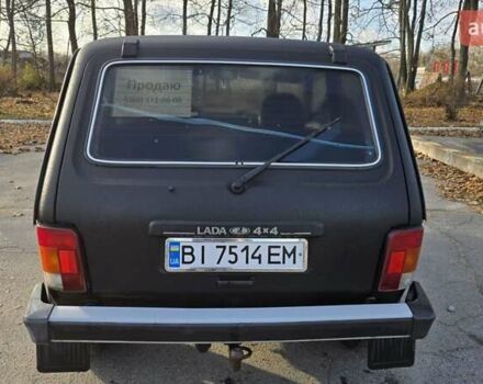 Черный ВАЗ 21214, объемом двигателя 1.69 л и пробегом 168 тыс. км за 4400 $, фото 3 на Automoto.ua
