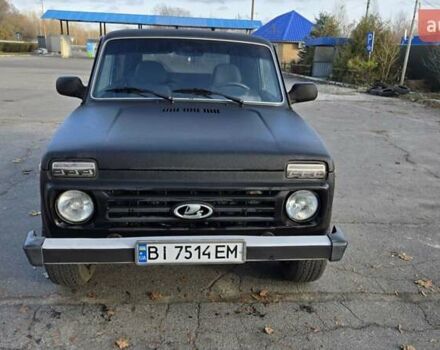 Черный ВАЗ 21214, объемом двигателя 1.69 л и пробегом 168 тыс. км за 4400 $, фото 1 на Automoto.ua