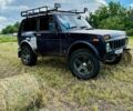 Фиолетовый ВАЗ 21214, объемом двигателя 1.7 л и пробегом 100 тыс. км за 4000 $, фото 2 на Automoto.ua