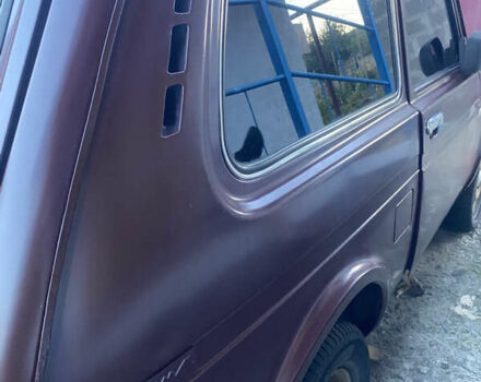 Коричневый ВАЗ 21214, объемом двигателя 1.69 л и пробегом 184 тыс. км за 5000 $, фото 7 на Automoto.ua