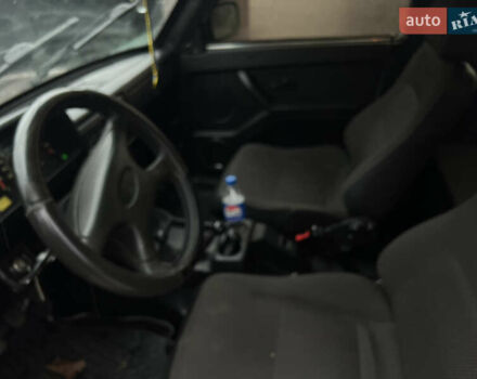 ВАЗ 21214 2017 в Мироновке на Automoto.ua Коричневый ВАЗ 21214, объемом двигателя 1.69 л и пробегом 35 тыс. км за 7800 $, фото 4 на Automoto.ua