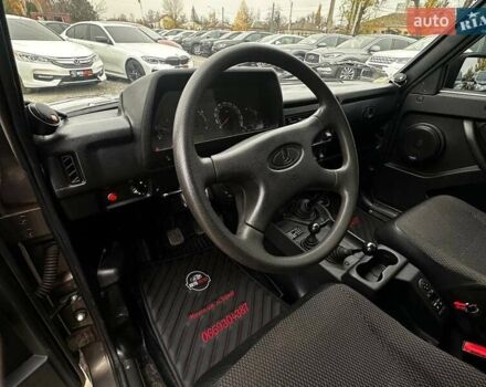 Коричневый ВАЗ 21214, объемом двигателя 1.7 л и пробегом 26 тыс. км за 9300 $, фото 17 на Automoto.ua