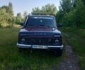 Красный ВАЗ 21214, объемом двигателя 1.7 л и пробегом 120 тыс. км за 2843 $, фото 1 на Automoto.ua