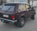 Красный ВАЗ 21214, объемом двигателя 1.7 л и пробегом 250 тыс. км за 3800 $, фото 4 на Automoto.ua
