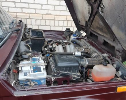 Красный ВАЗ 21214, объемом двигателя 1.7 л и пробегом 148 тыс. км за 3200 $, фото 6 на Automoto.ua