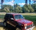 Красный ВАЗ 21214, объемом двигателя 1.7 л и пробегом 230 тыс. км за 3600 $, фото 1 на Automoto.ua