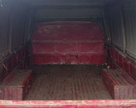 Красный ВАЗ 21214, объемом двигателя 0 л и пробегом 120 тыс. км за 600 $, фото 2 на Automoto.ua