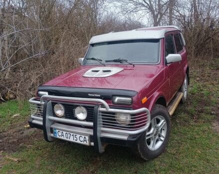 Червоний ВАЗ 21214, об'ємом двигуна 1.7 л та пробігом 225 тис. км за 3200 $, фото 5 на Automoto.ua