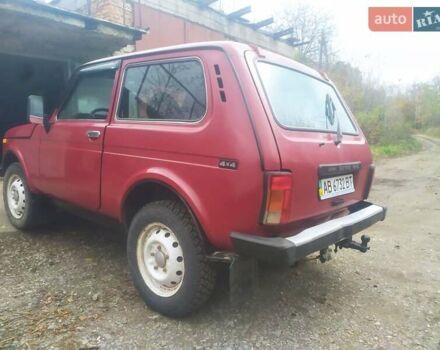 Красный ВАЗ 21214, объемом двигателя 1.69 л и пробегом 67 тыс. км за 3300 $, фото 8 на Automoto.ua