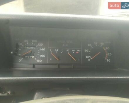 Красный ВАЗ 21214, объемом двигателя 1.69 л и пробегом 67 тыс. км за 3300 $, фото 2 на Automoto.ua