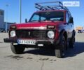 Красный ВАЗ 21214, объемом двигателя 1.7 л и пробегом 70 тыс. км за 3000 $, фото 1 на Automoto.ua