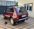 Красный ВАЗ 21214, объемом двигателя 1.7 л и пробегом 233 тыс. км за 3000 $, фото 3 на Automoto.ua
