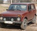 Красный ВАЗ 21214, объемом двигателя 7 л и пробегом 160 тыс. км за 3500 $, фото 3 на Automoto.ua