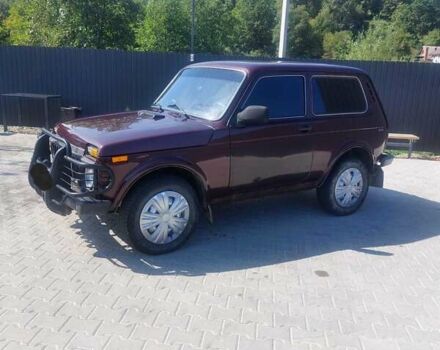 Червоний ВАЗ 21214, об'ємом двигуна 1.7 л та пробігом 290 тис. км за 3300 $, фото 6 на Automoto.ua