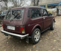 Красный ВАЗ 21214, объемом двигателя 1.69 л и пробегом 164 тыс. км за 3000 $, фото 4 на Automoto.ua