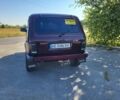 Красный ВАЗ 21214, объемом двигателя 1.7 л и пробегом 120 тыс. км за 4100 $, фото 2 на Automoto.ua