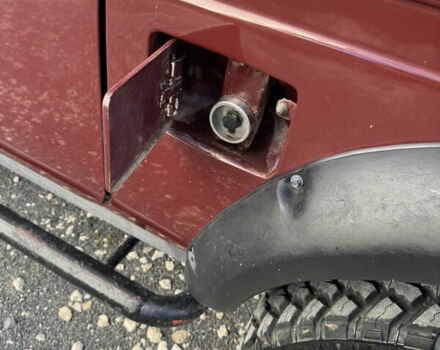 Красный ВАЗ 21214, объемом двигателя 1.7 л и пробегом 186 тыс. км за 4200 $, фото 30 на Automoto.ua